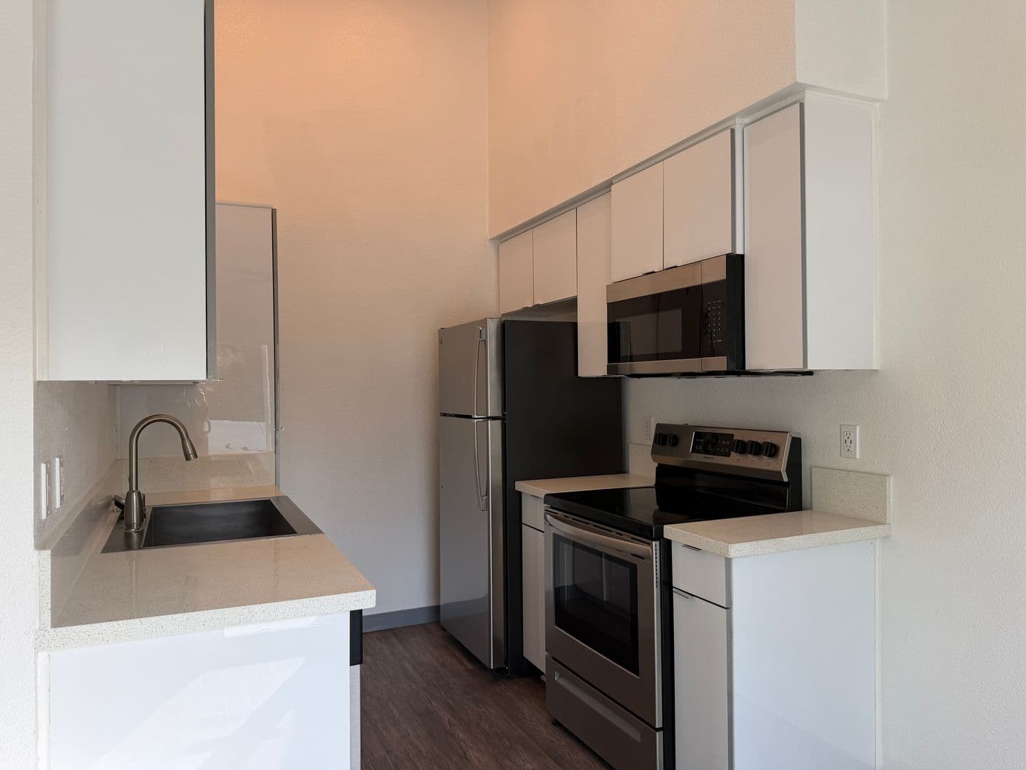 Fullerton Apartment: 2656 Associated Road
