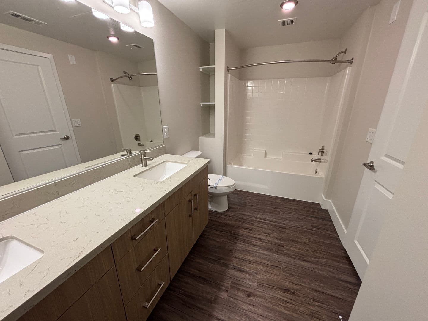Chino Hills Apartment: 15101 Fairfield Ranch Road