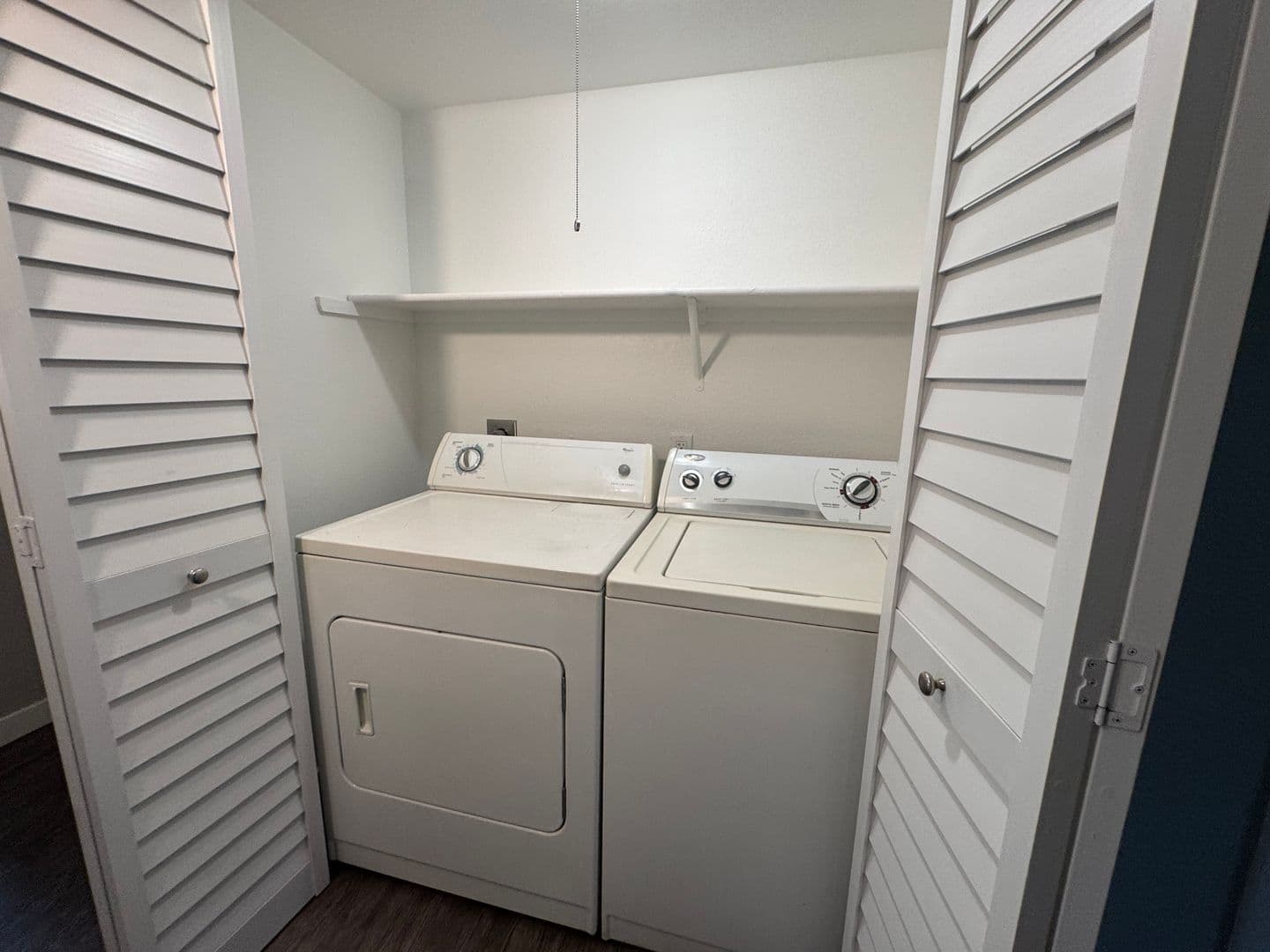 Riverside Apartment: 3957 Pierce Street