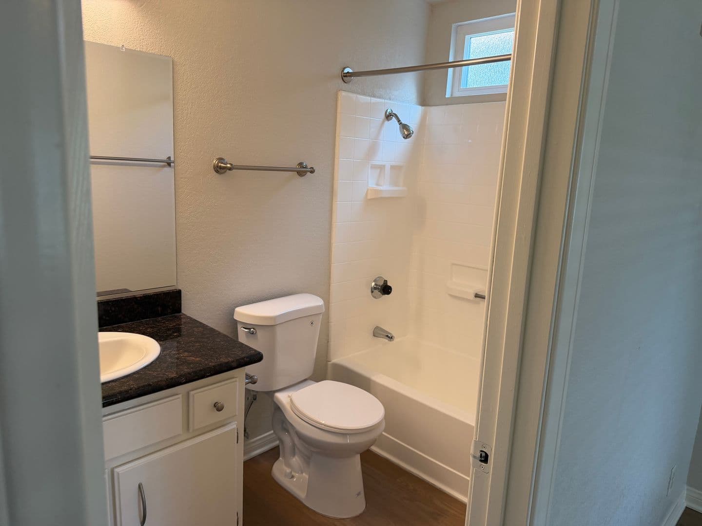 Azusa Apartment: 950 W. Sierra Madre Avenue