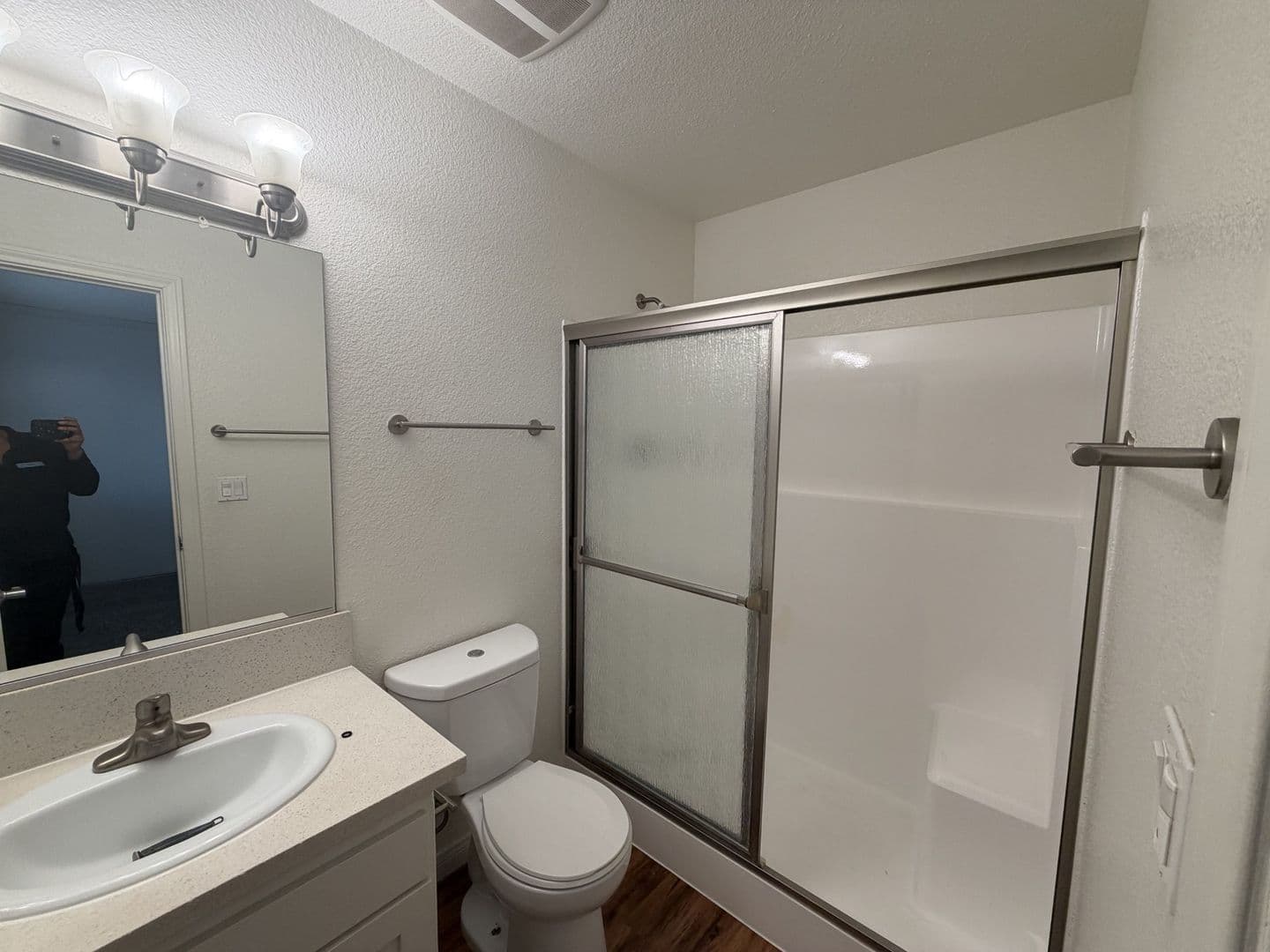 Norwalk Apartment: 12301 Studebaker Road