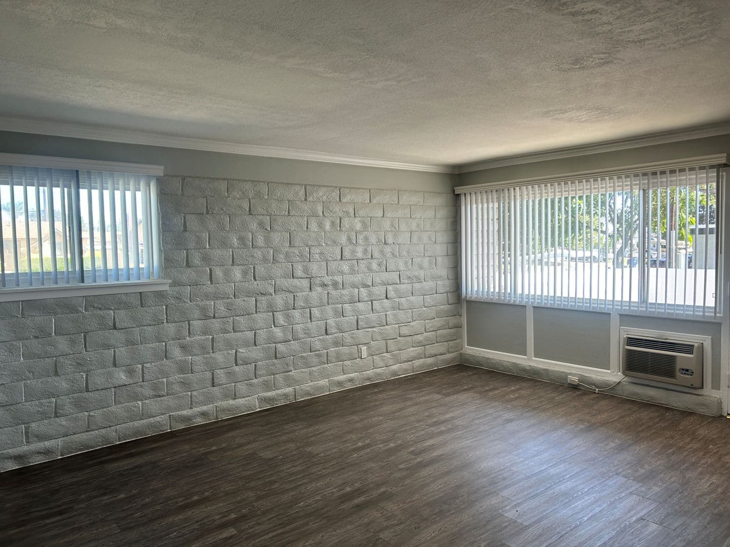 Montclair Apartment: 9550 Fremont Avenue