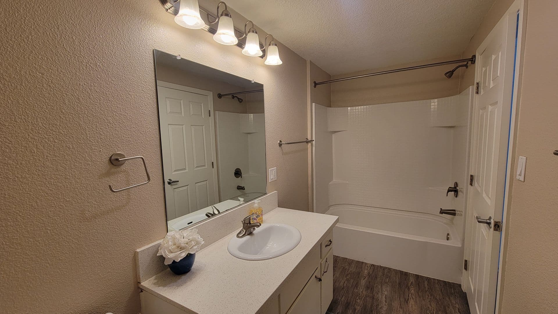 Montclair Apartment: 9550 Fremont Avenue