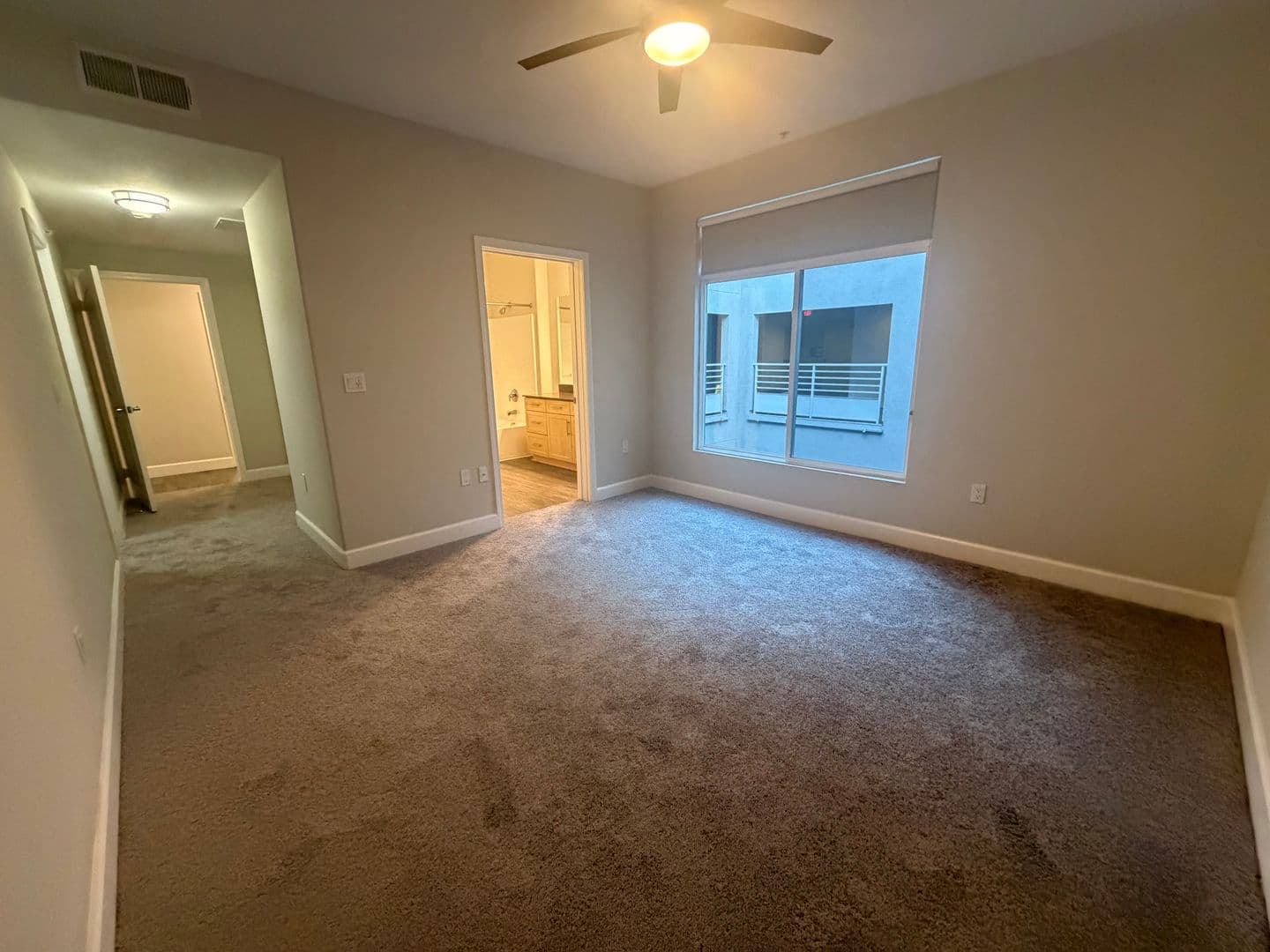 Anaheim Apartment: 2100 E. Katella Avenue