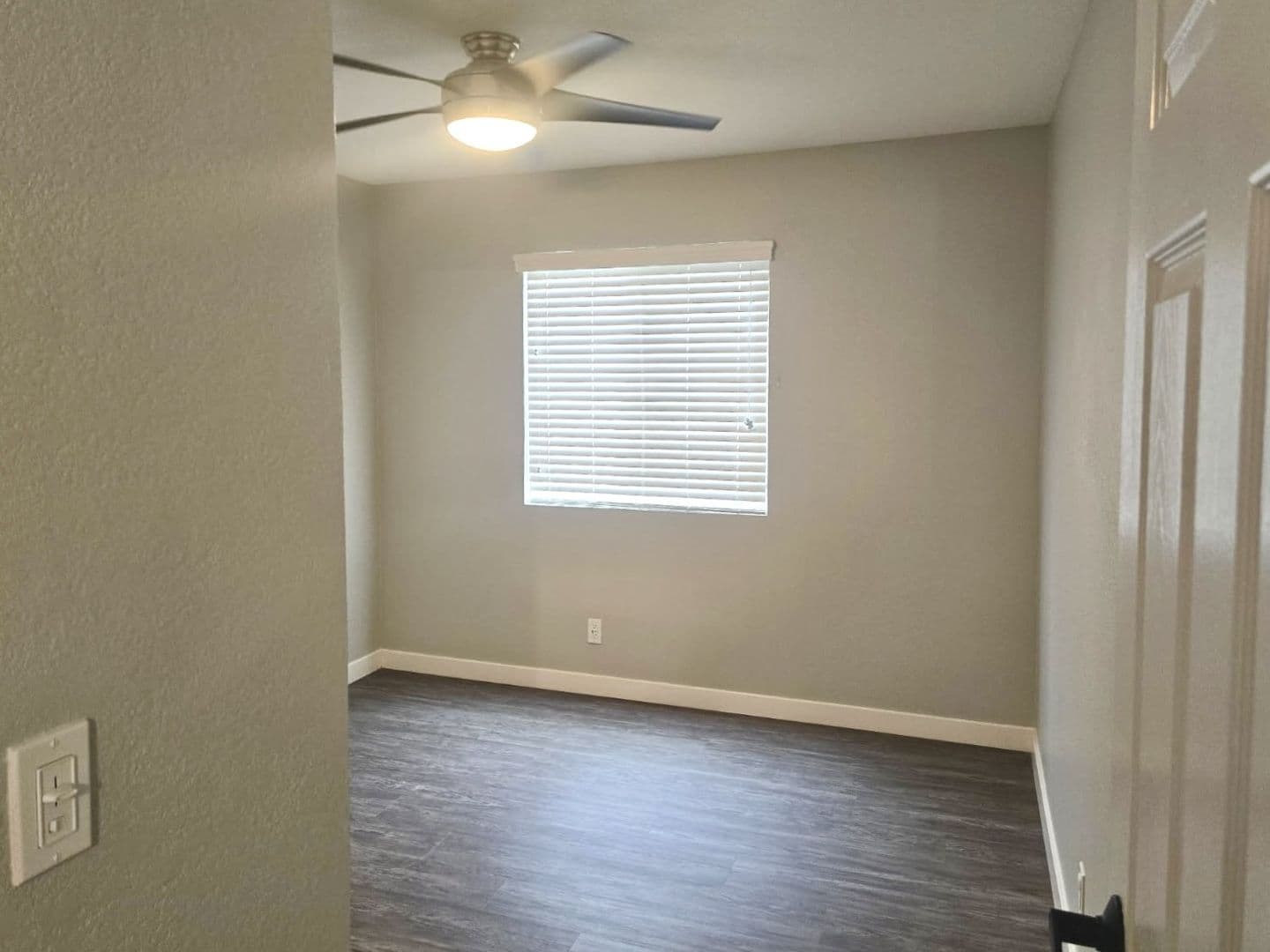 Riverside Apartment: 3957 Pierce Street