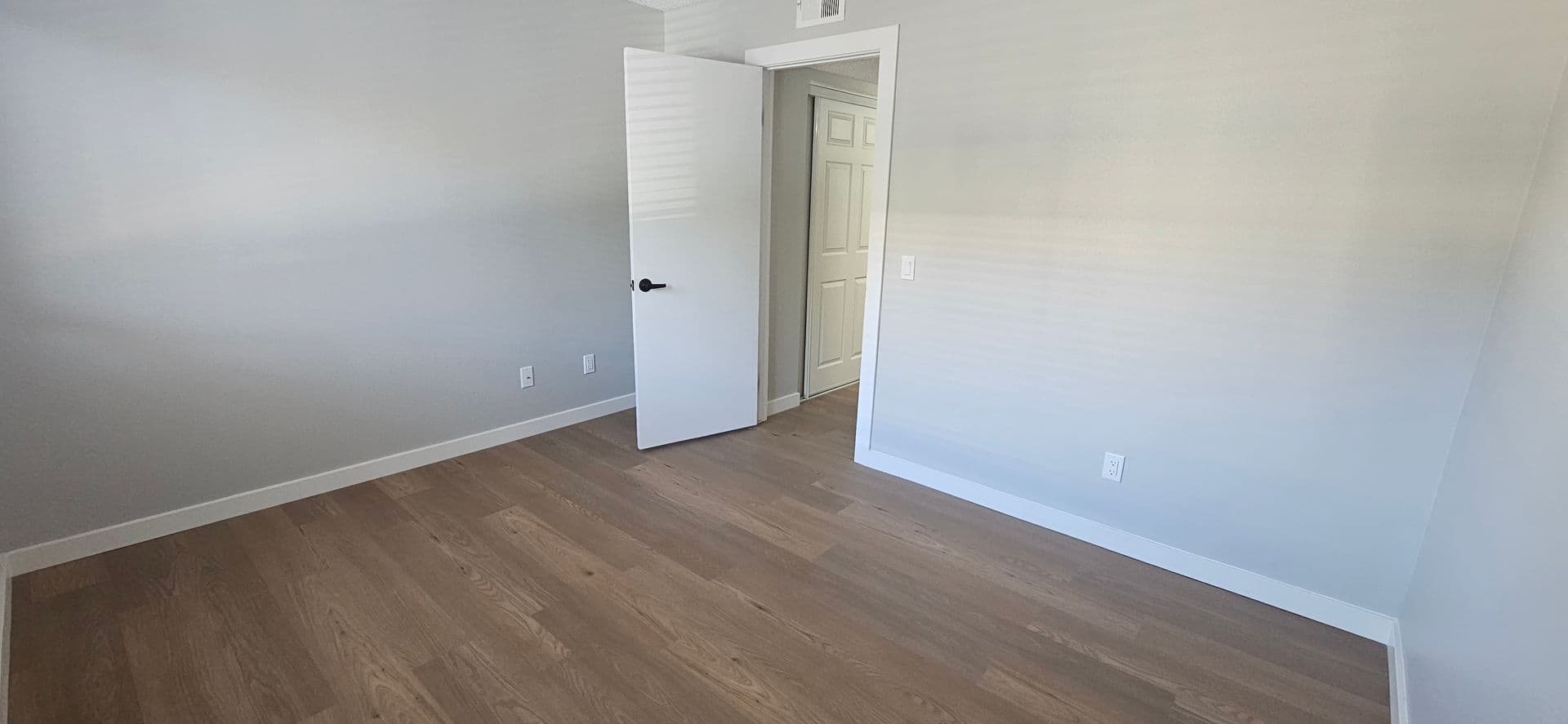 Santa Ana Apartment: 315 S. Newhope St.