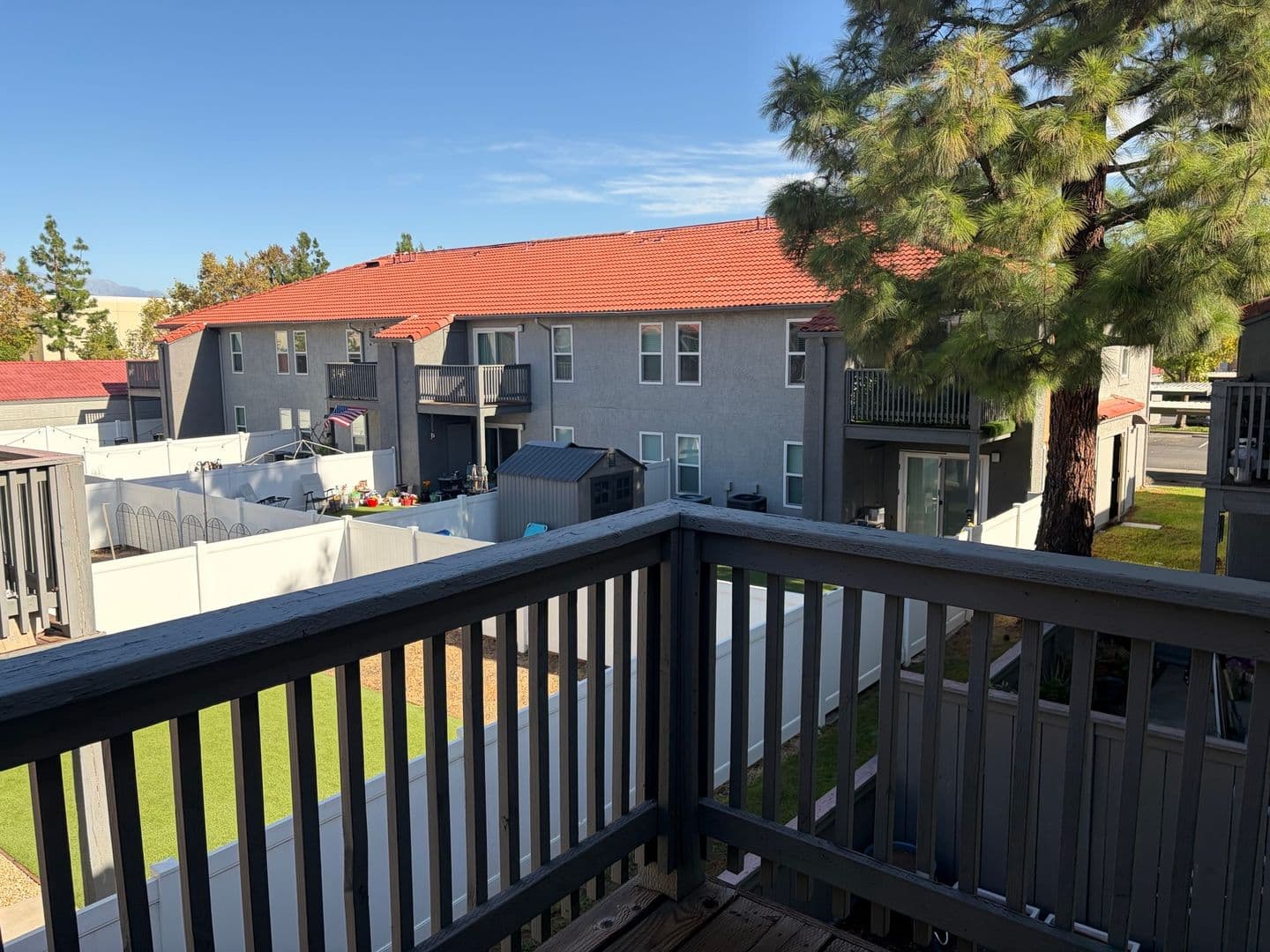 Riverside Apartment: 3957 Pierce Street