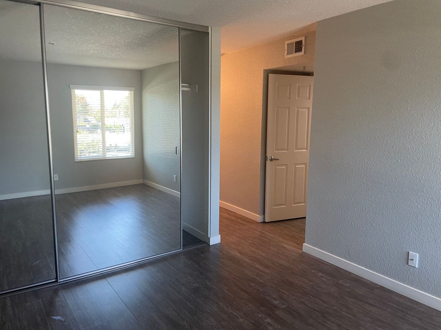 Santa Ana Apartment: 2111 W. 17th Street