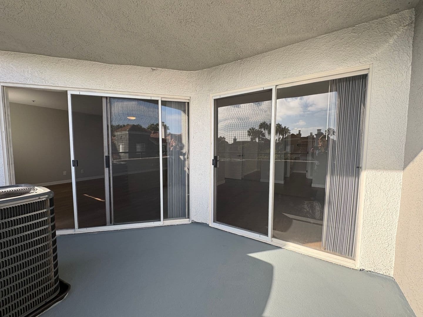Costa Mesa Apartment: 2855 Pinecreek Drive