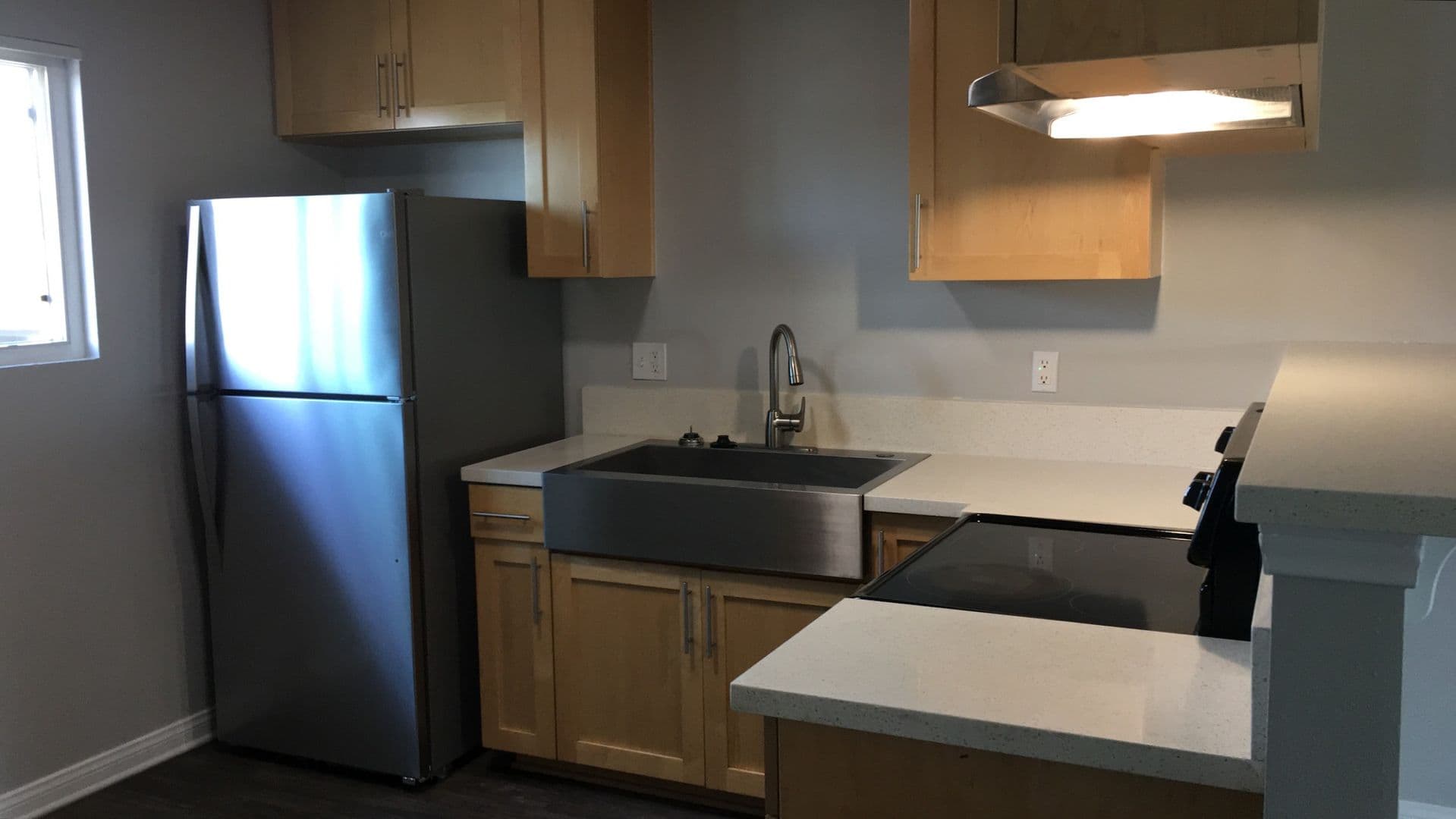 Santa Ana Apartment: 811 S. Fairview