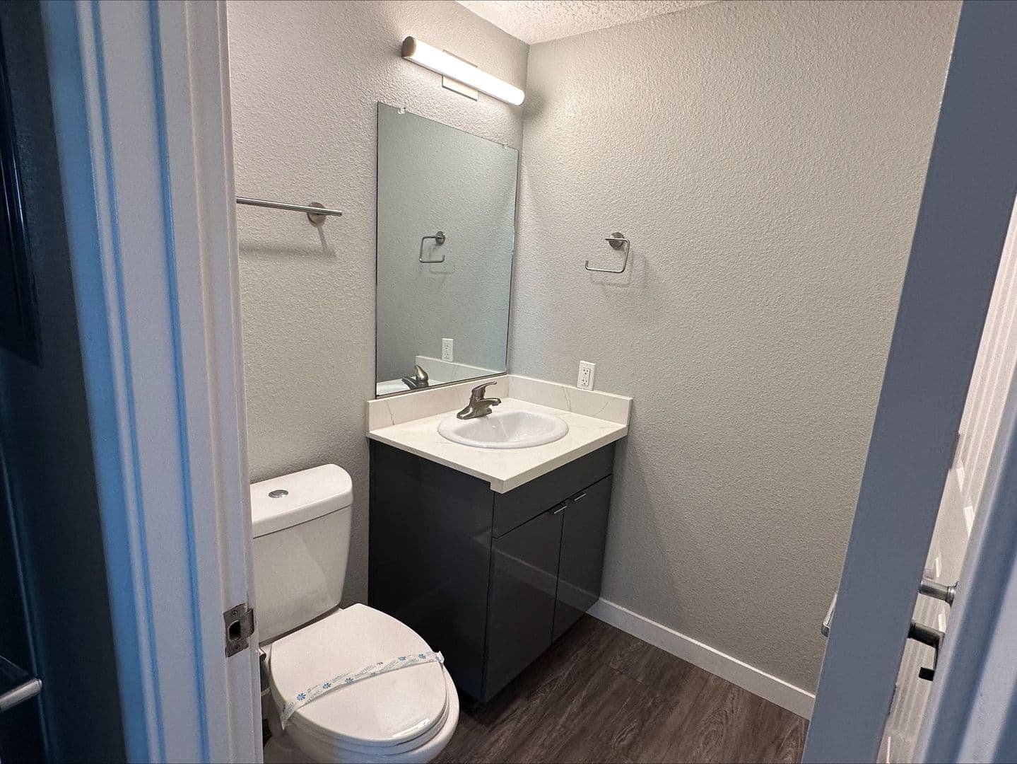 Santa Ana Apartment: 811 S. Fairview