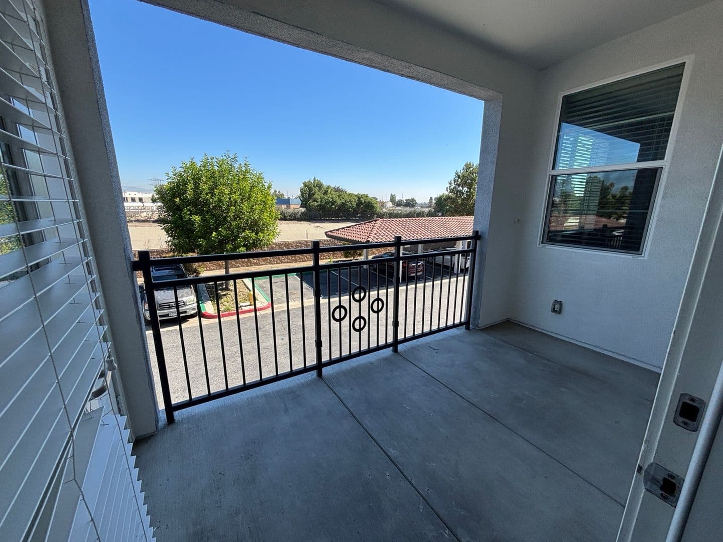 Chino Hills Apartment: 15101 Fairfield Ranch Road
