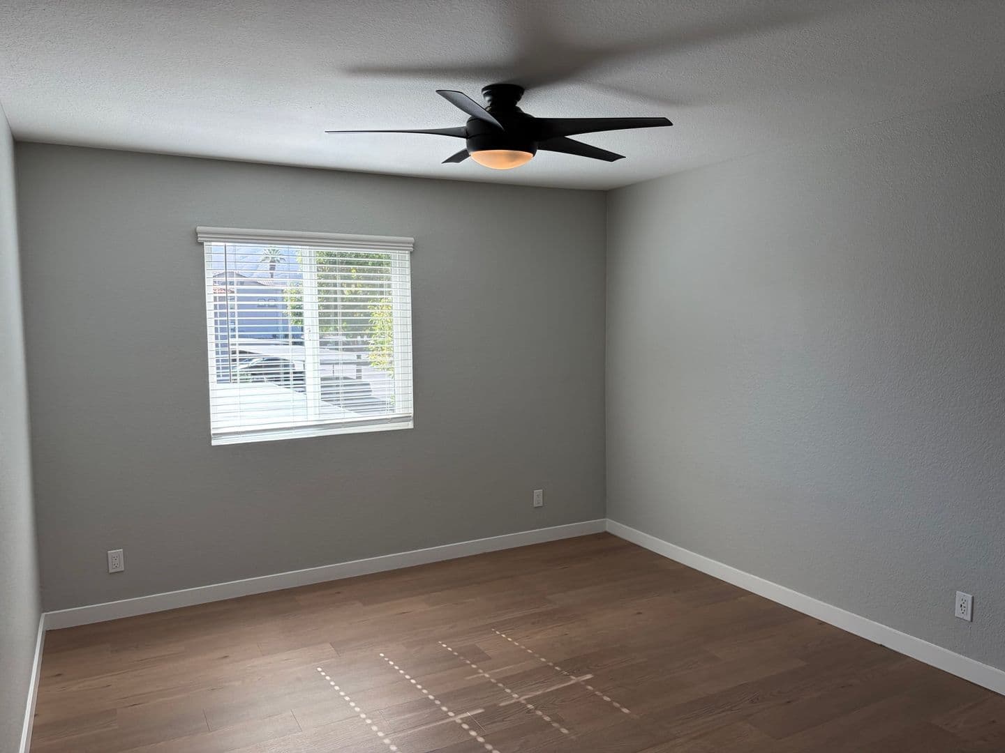 Riverside Apartment: 3957 Pierce Street