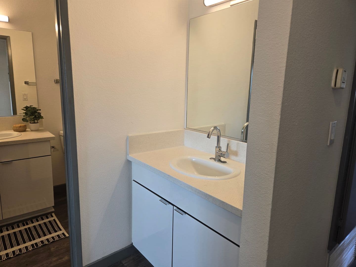 Costa Mesa Apartment: 126 E. 18th Street