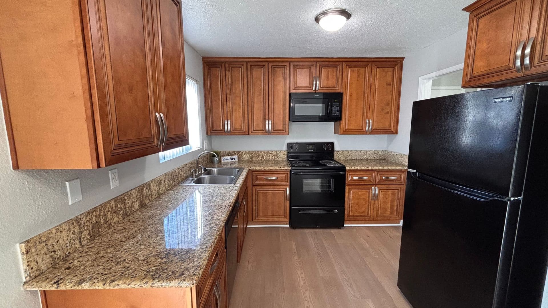 Ontario Apartment: 1352 West 5th Street