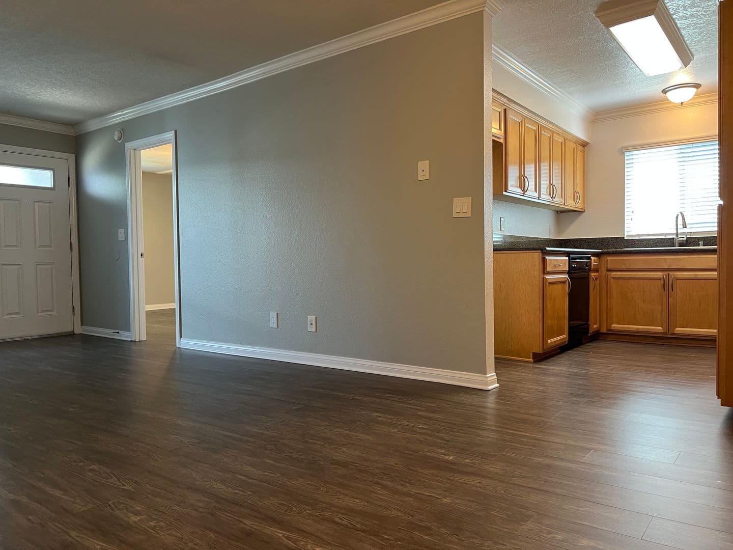 Fullerton Apartment: 1501 S. Highland Avenue