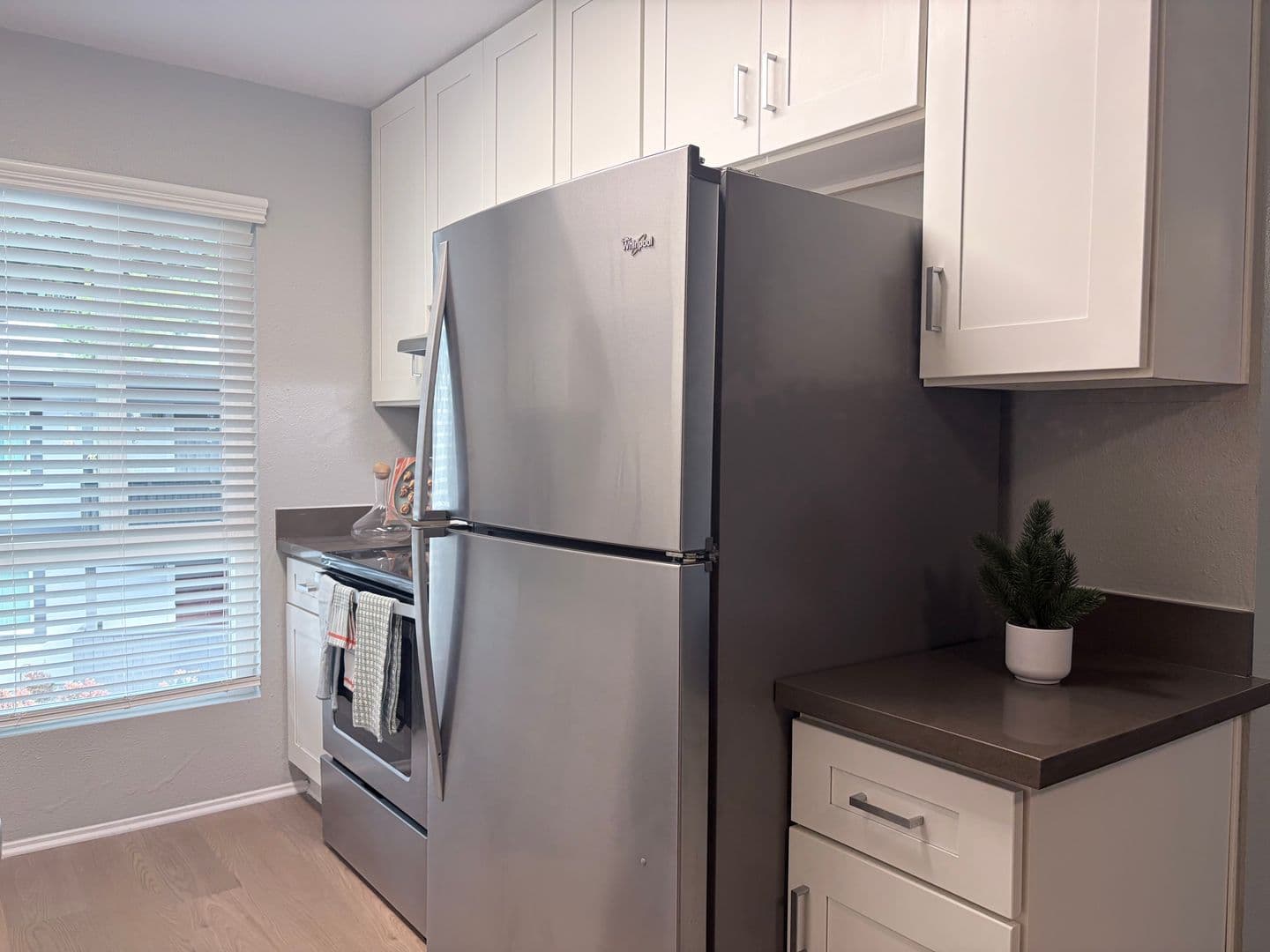 Huntington Beach Apartment: 7701 Warner Ave.