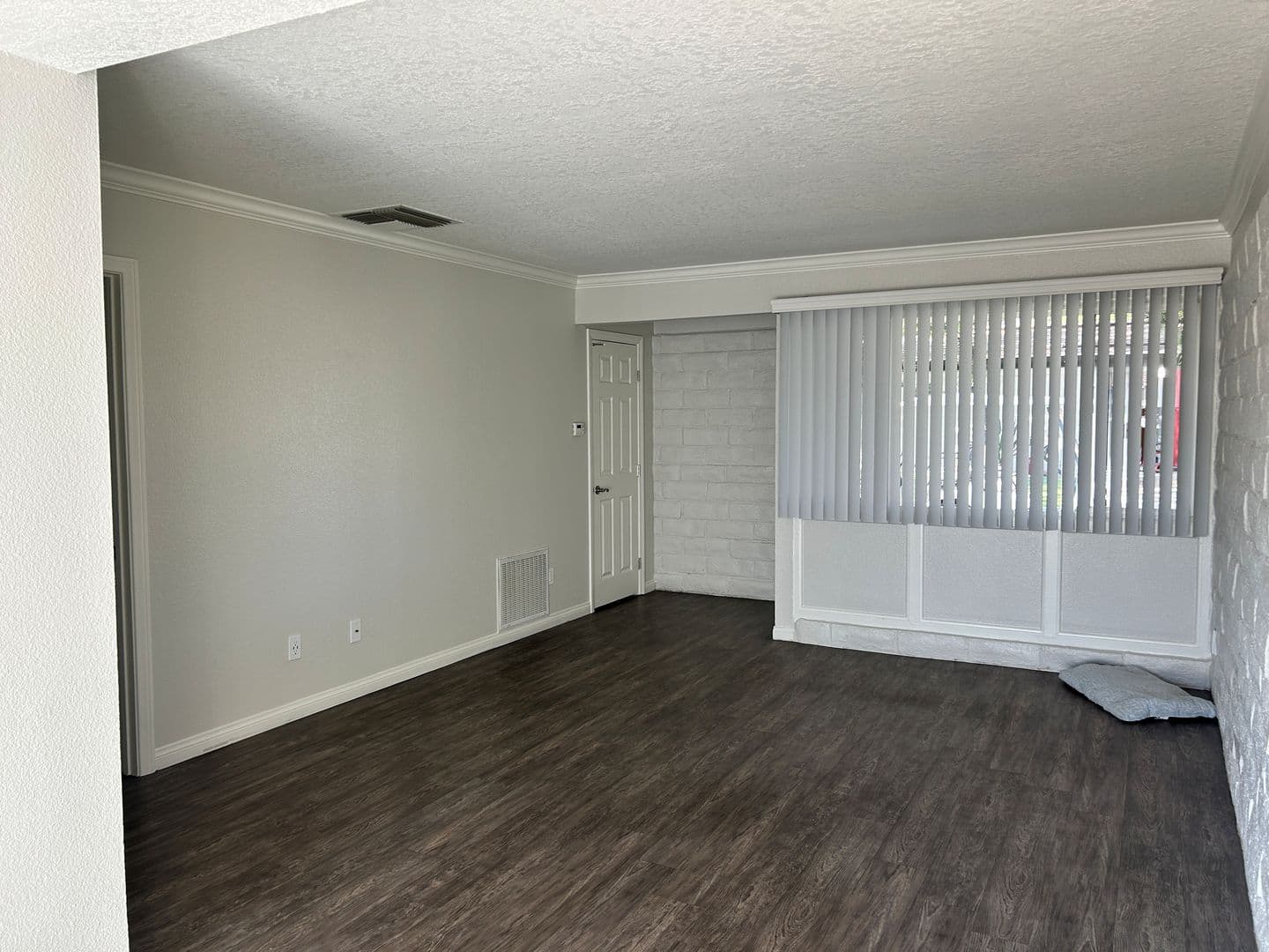 Montclair Apartment: 9550 Fremont Avenue