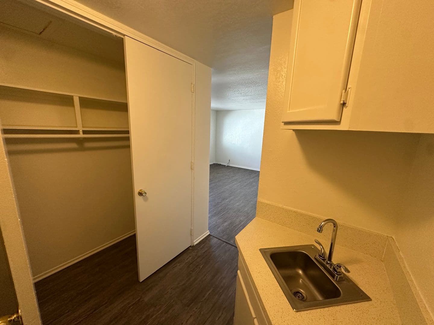 Lakewood Apartment: 4907 1/4 Hayter Avenue