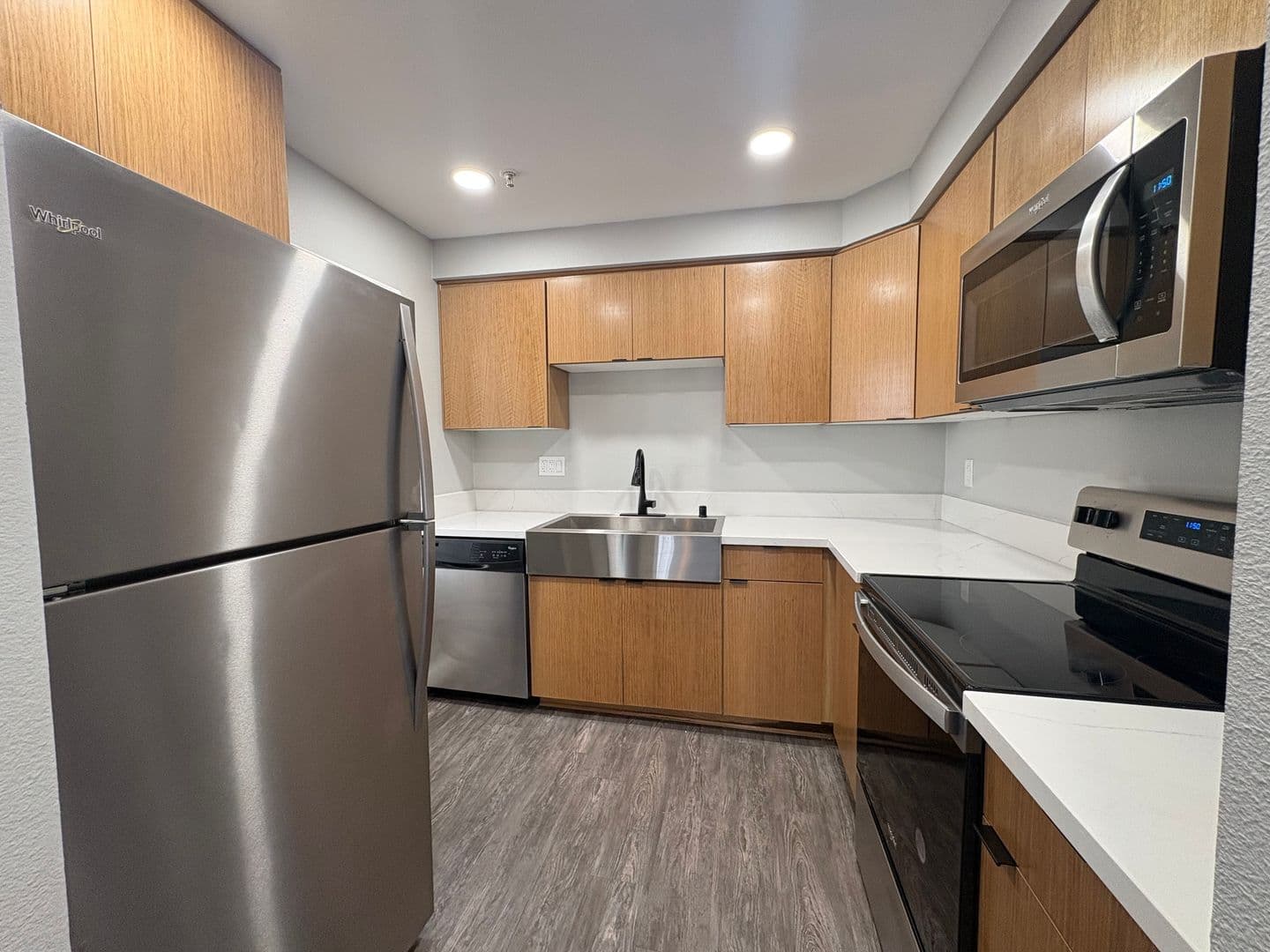 Costa Mesa Apartment: 2855 Pinecreek Drive