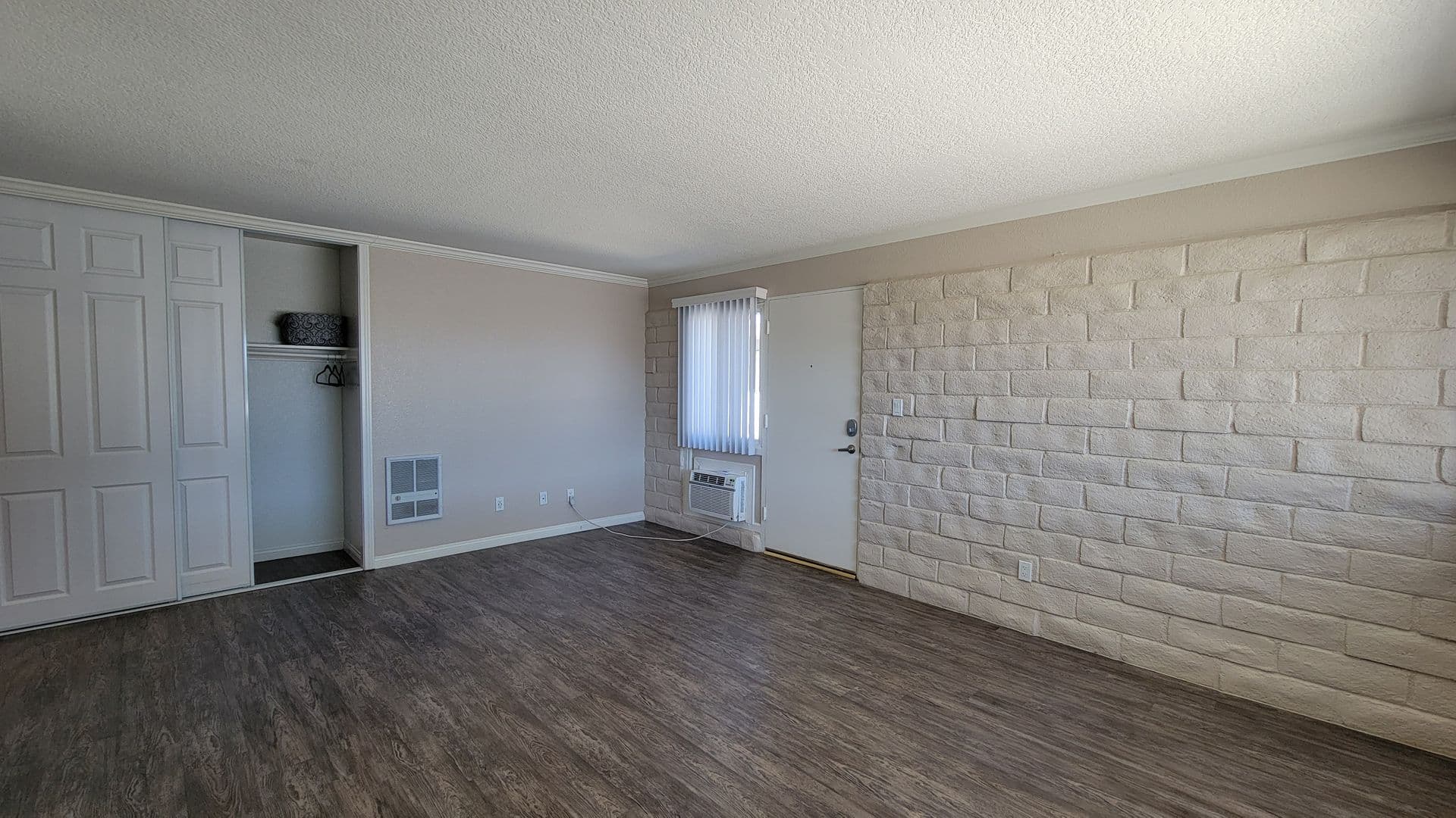 Montclair Apartment: 9550 Fremont Avenue