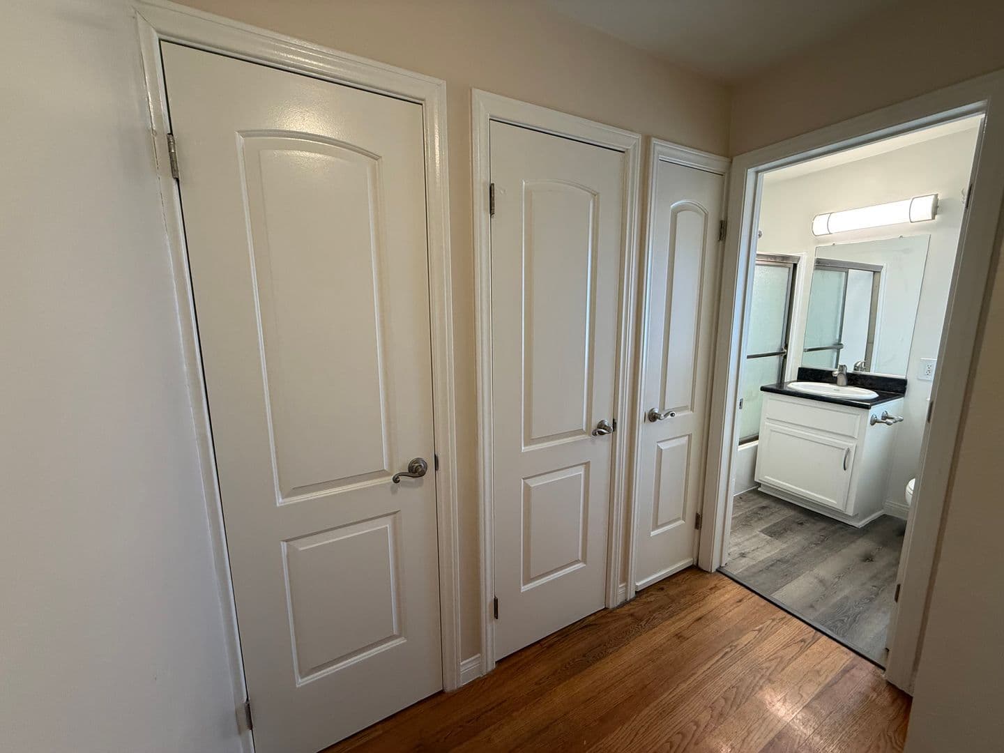 Montebello Apartment: 336 N. Garfield Avenue