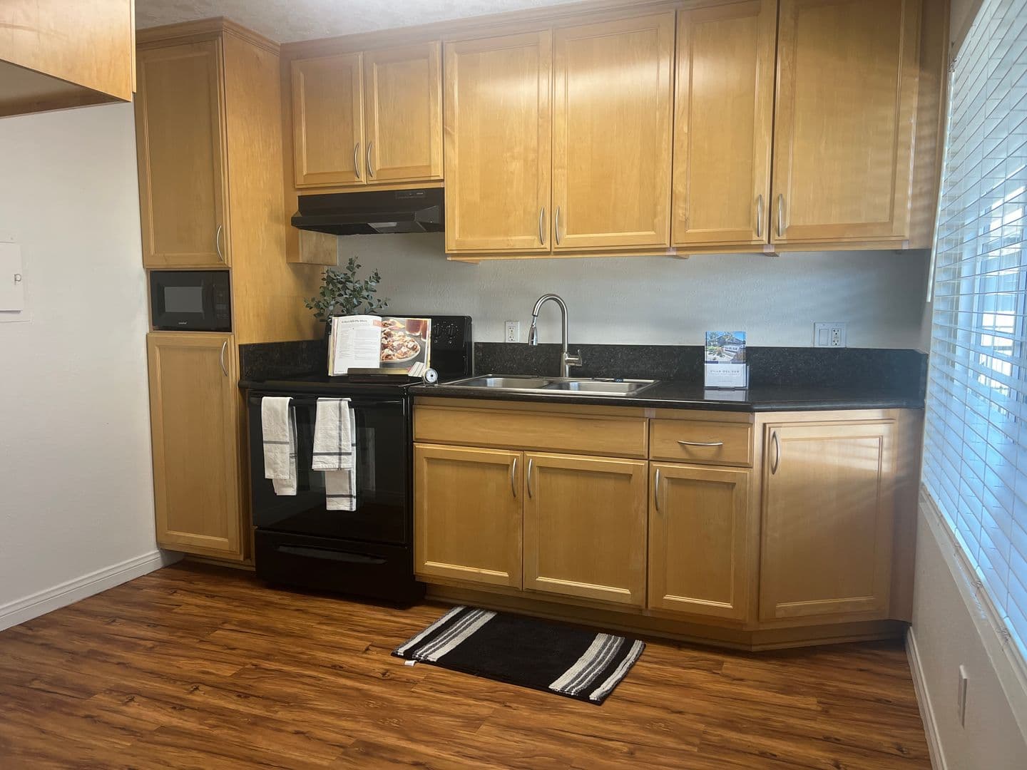 Santa Ana Apartment: 2701 W. McFadden Ave.