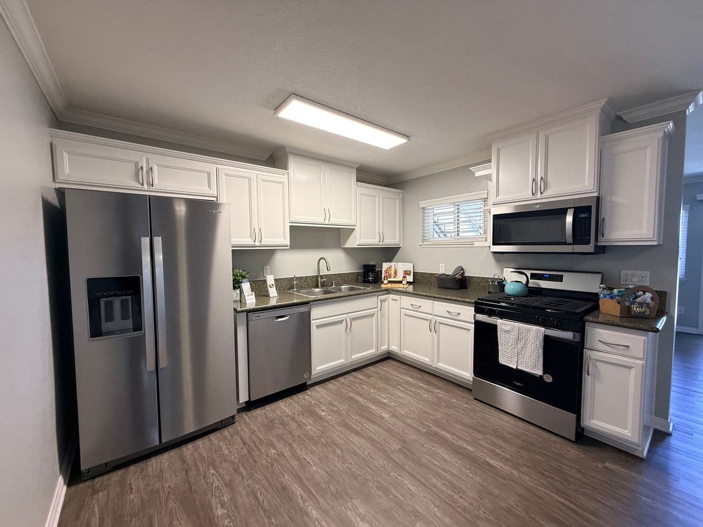 Garden Grove Apartment: 13884 Euclid Avenue
