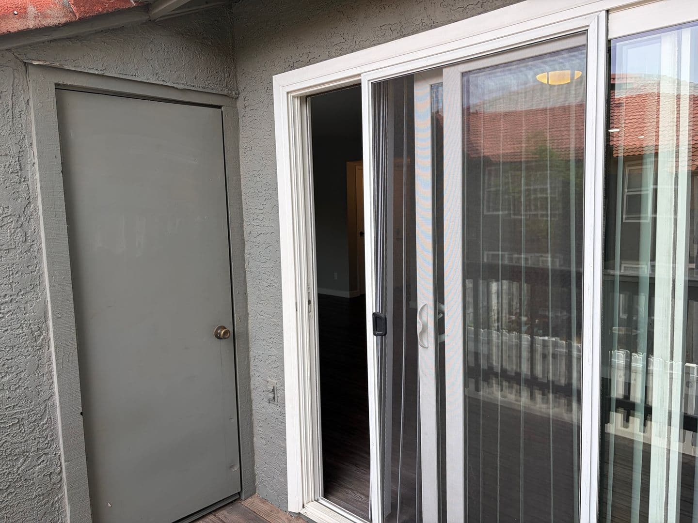 Riverside Apartment: 3957 Pierce Street