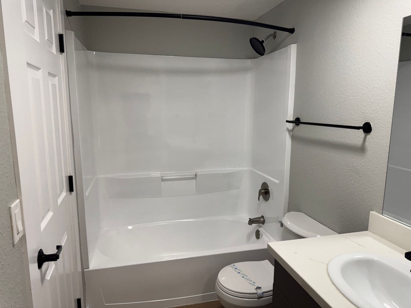 Santa Ana Apartment: 811 S. Fairview
