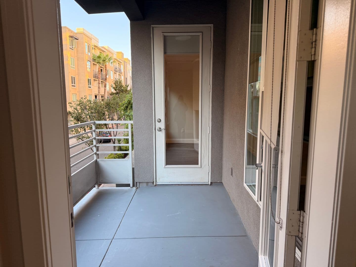 Anaheim Apartment: 2100 E. Katella Avenue