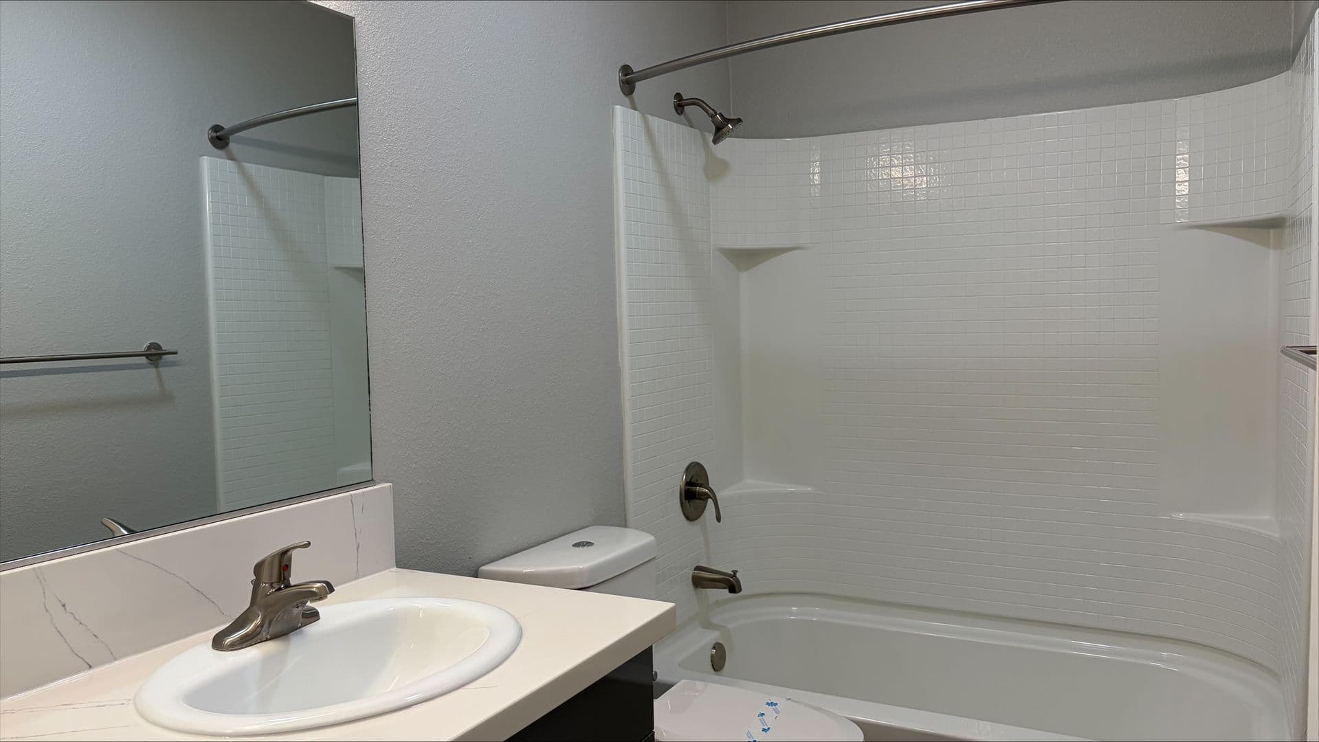 Anaheim Apartment: 120 S. Grand Avenue