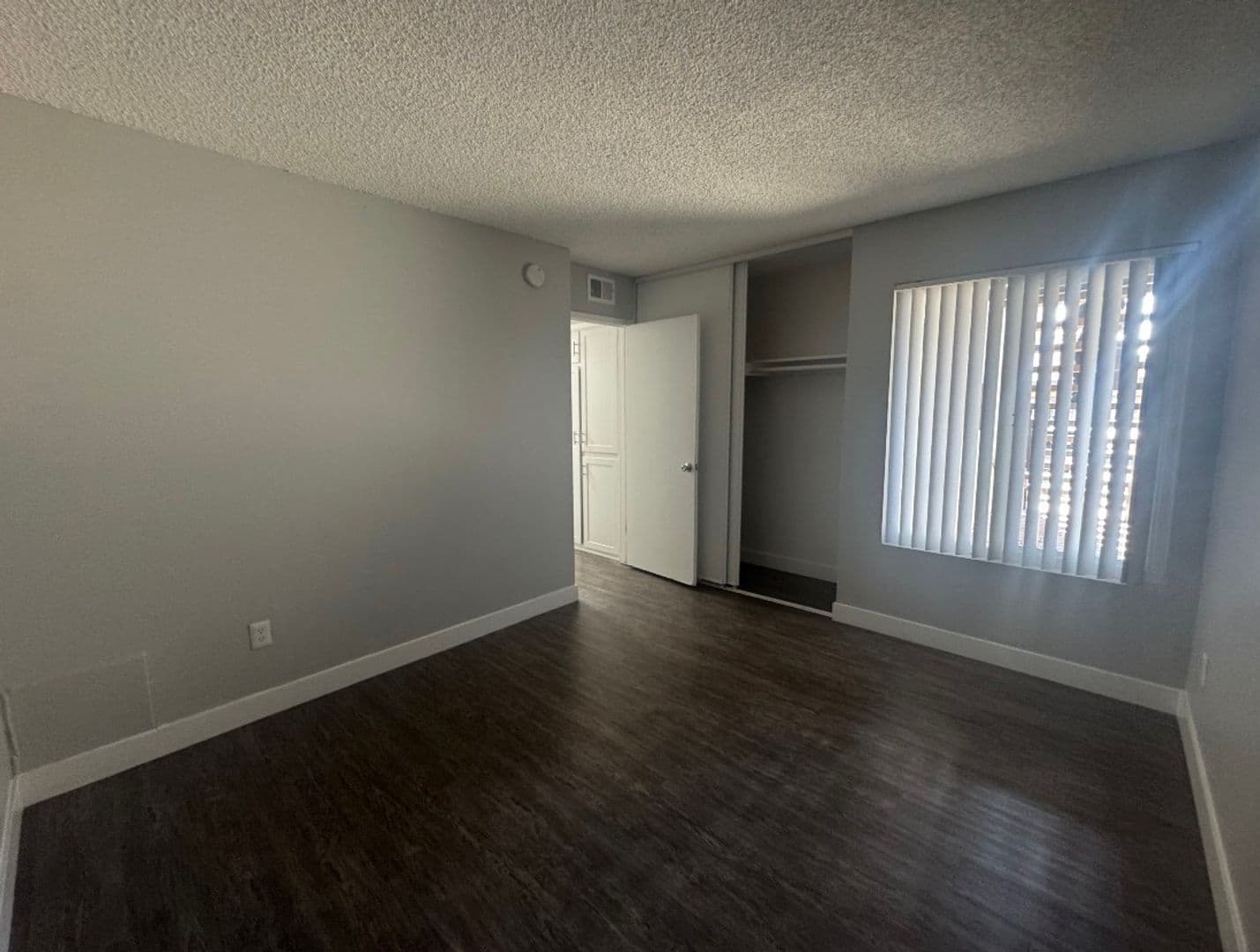 Ontario Apartment: 1352 West 5th Street