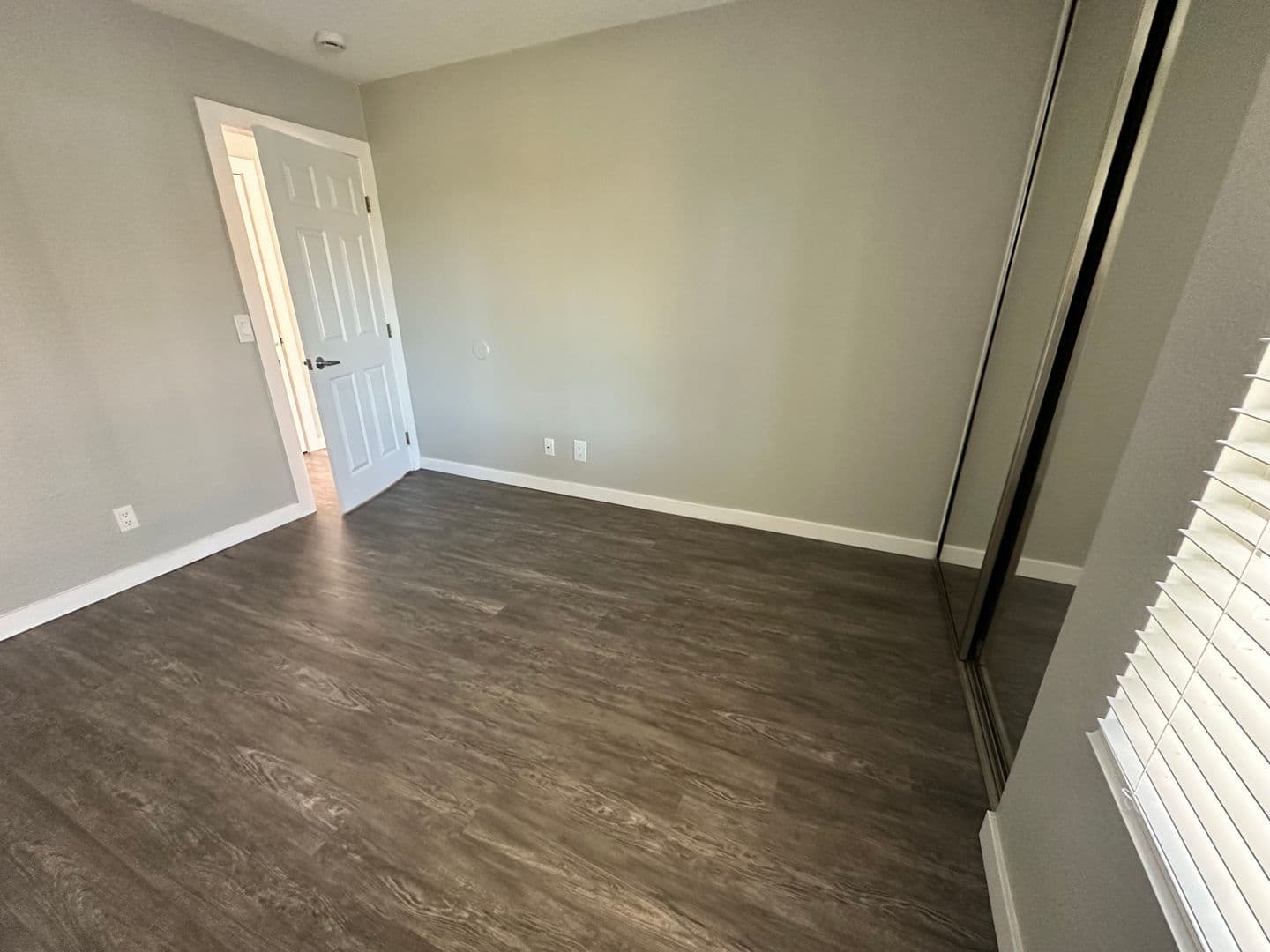 Santa Ana Apartment: 2111 W. 17th Street