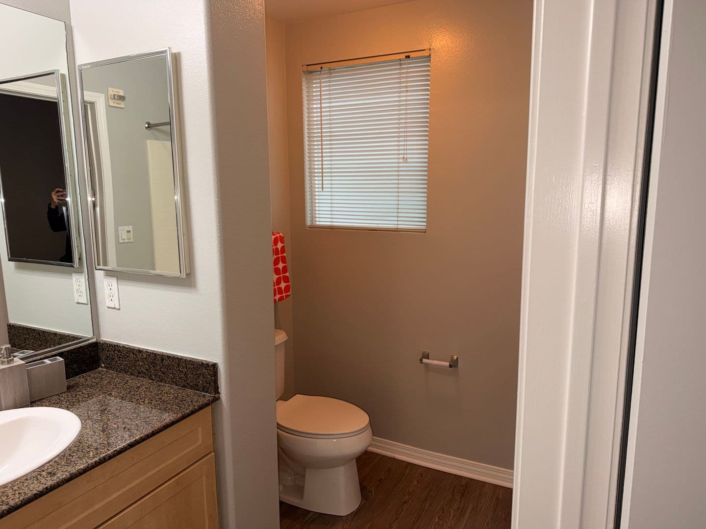 Anaheim Apartment: 2100 E. Katella Avenue