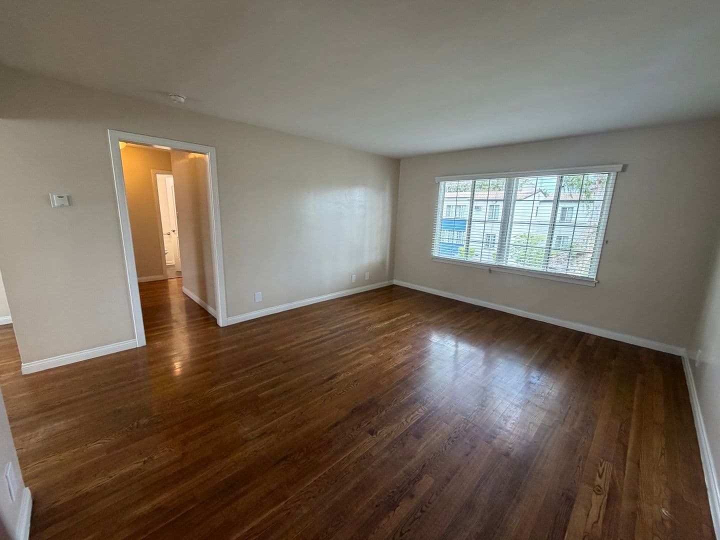Montebello Apartment: 336 N. Garfield Avenue