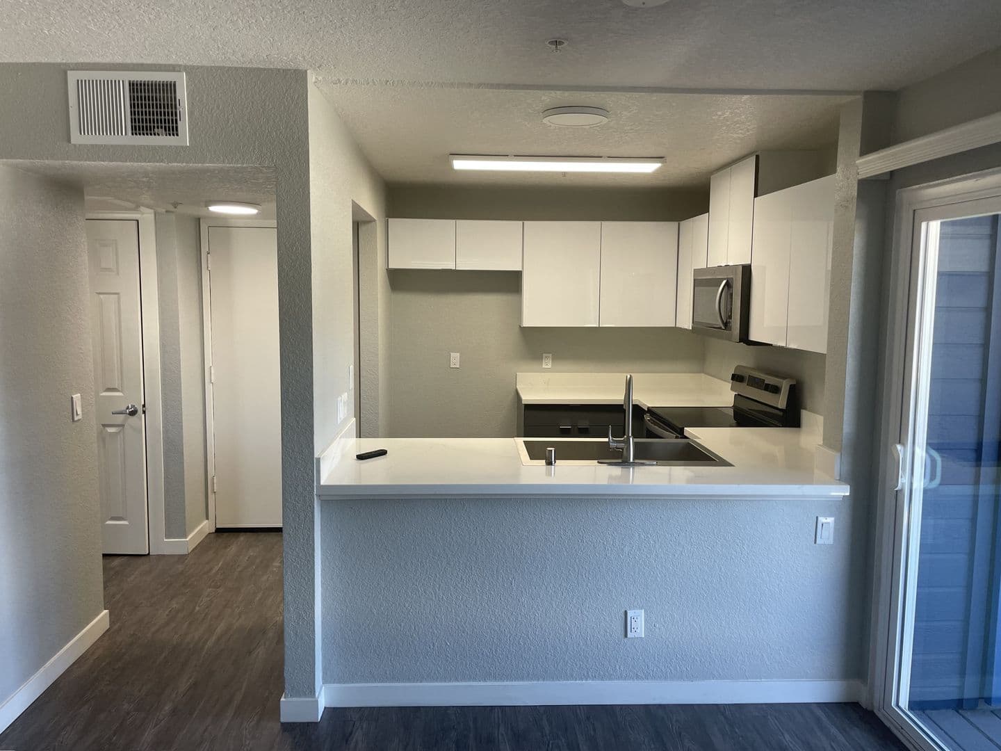 Santa Ana Apartment: 2111 W. 17th Street