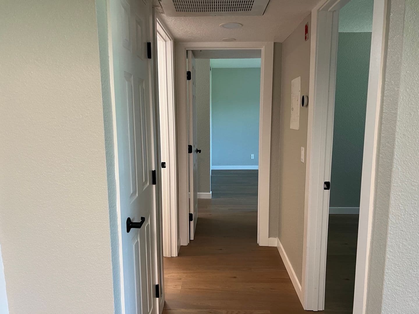 Santa Ana Apartment: 2111 W. 17th Street
