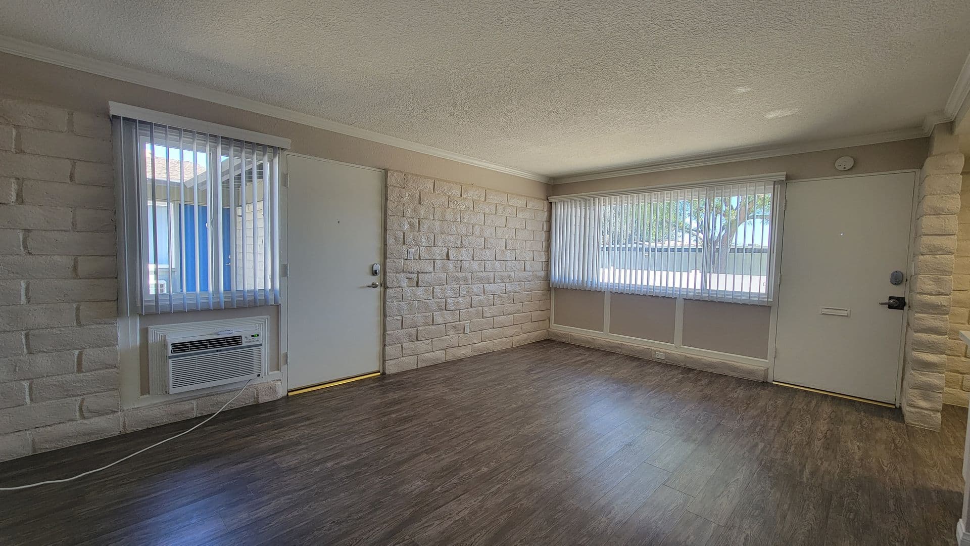 Montclair Apartment: 9550 Fremont Avenue