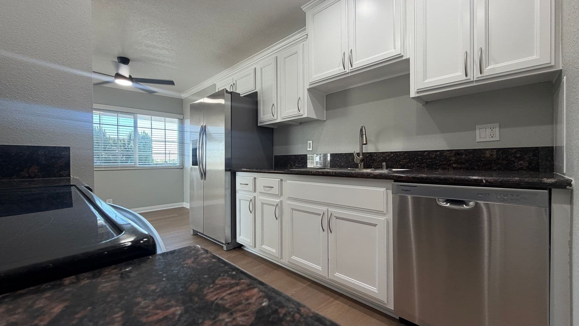 Bellflower Apartment: 14500 McNab Avenue