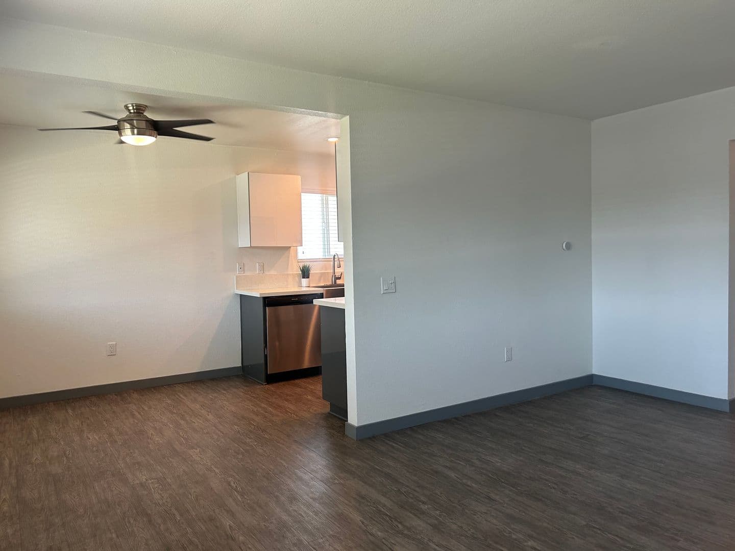 Fullerton Apartment: 2656 Associated Road