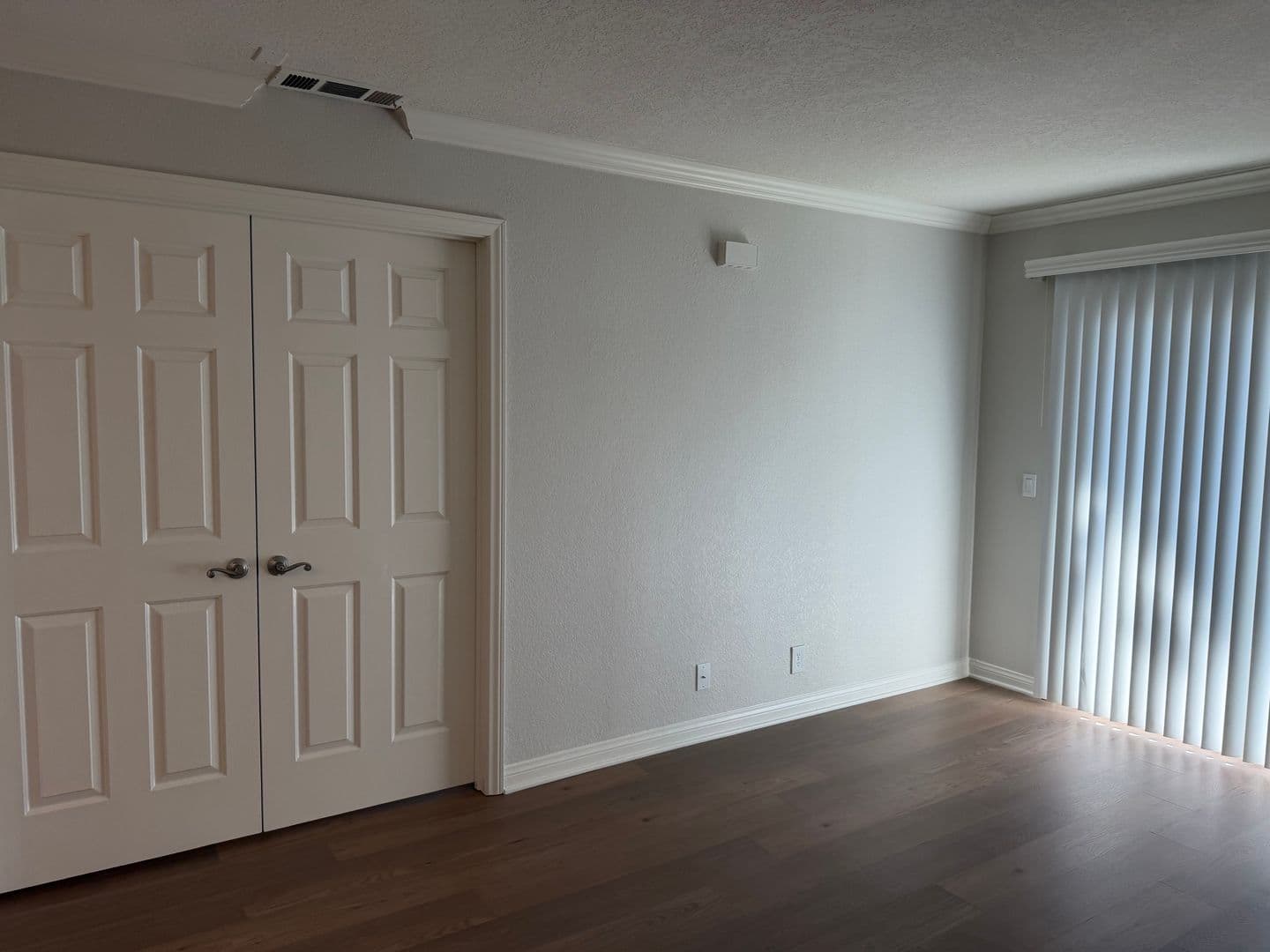 Azusa Apartment: 950 W. Sierra Madre Avenue
