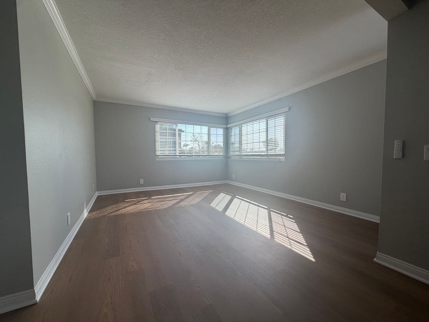 Bellflower Apartment: 14500 McNab Avenue