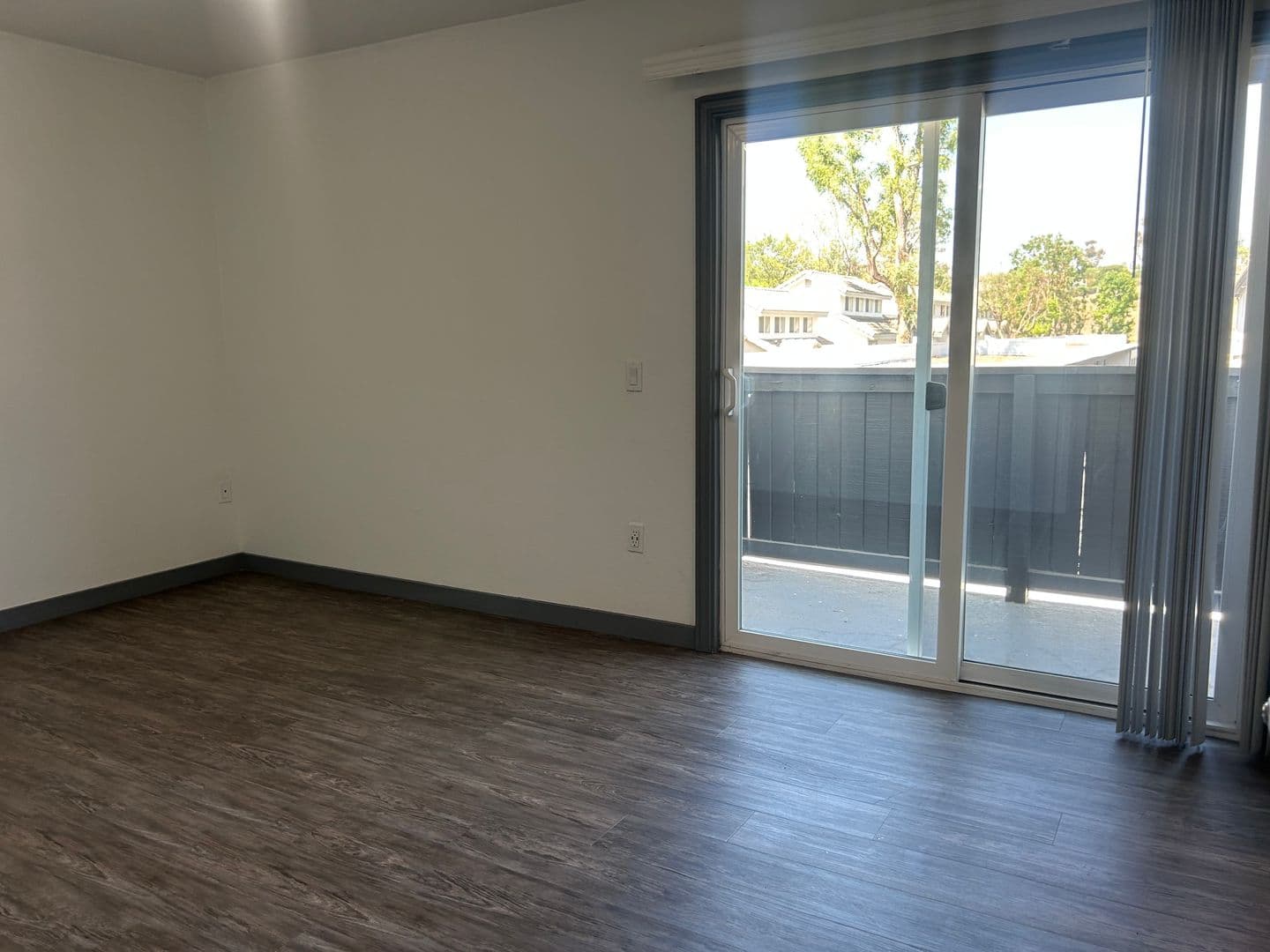 Fullerton Apartment: 2656 Associated Road