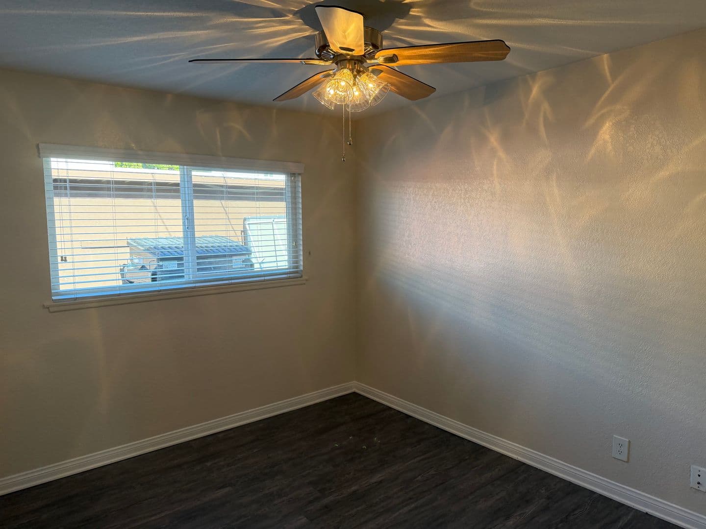 Lakewood Apartment: 4907 1/4 Hayter Avenue