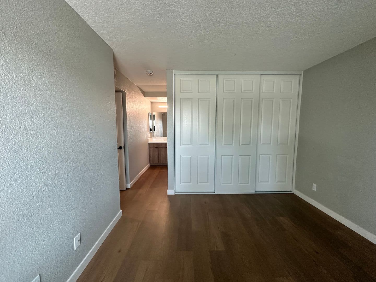 Santa Ana Apartment: 2111 W. 17th Street