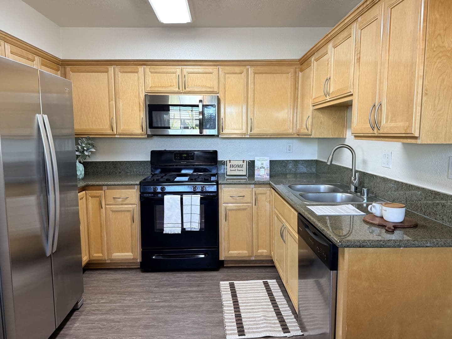 Anaheim Apartment: 2045 S. Haster Street