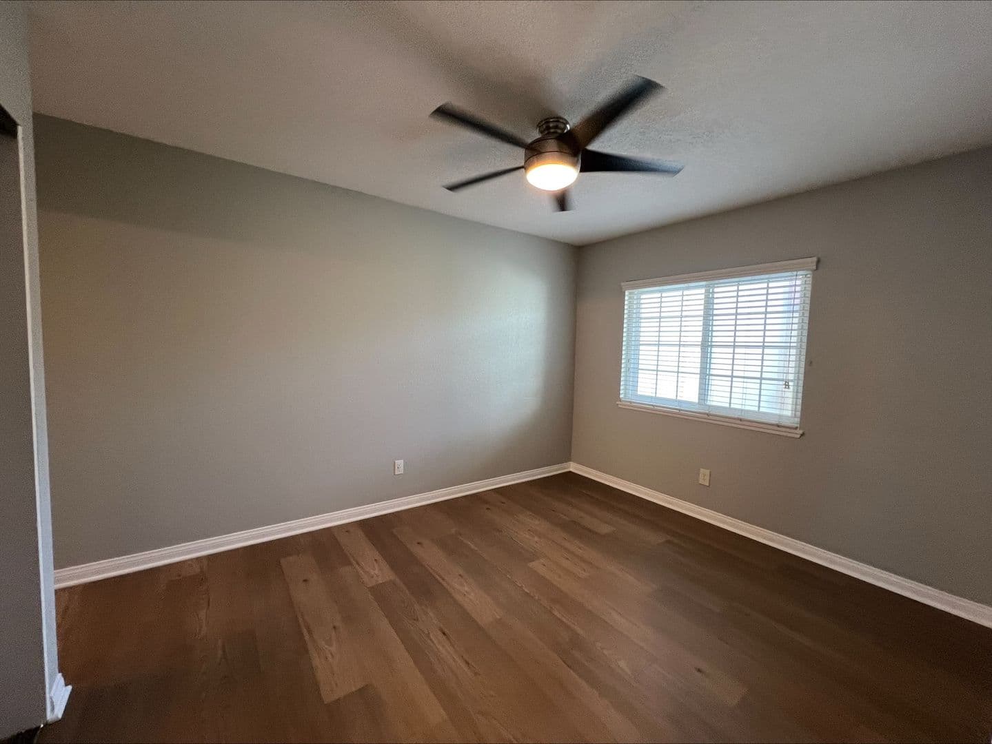 Garden Grove Apartment: 13884 Euclid Avenue