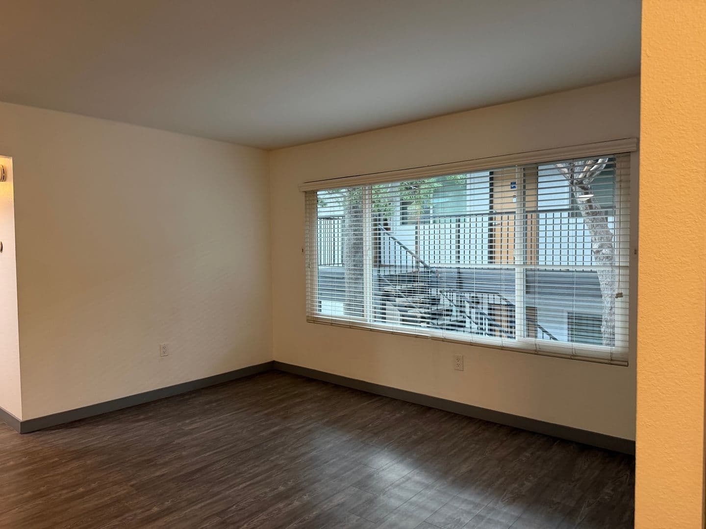 Fullerton Apartment: 2656 Associated Road