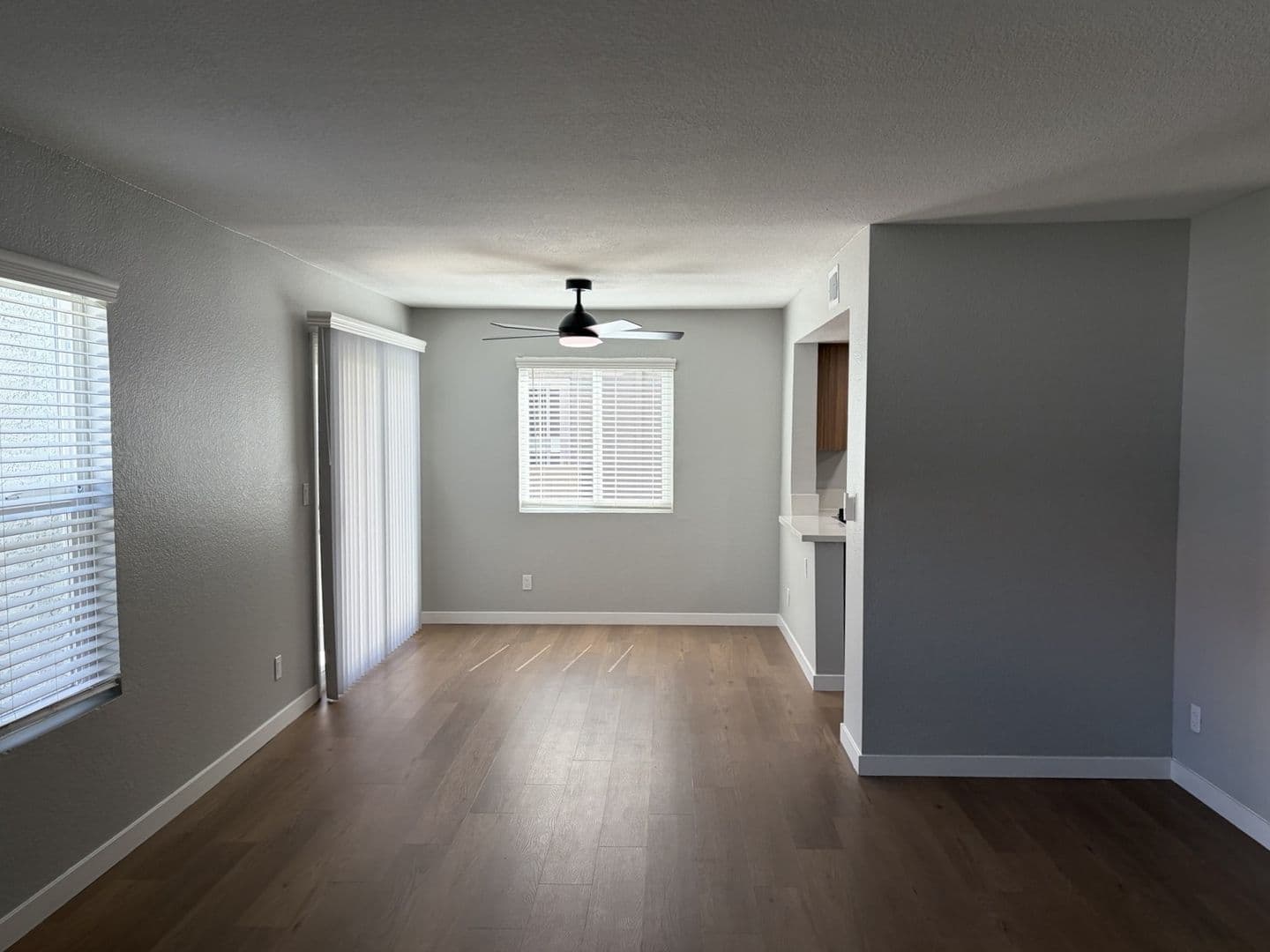Riverside Apartment: 3957 Pierce Street